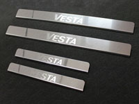 Накладки на пороги (нерж.лист, зеркальный, надпись "VESTA")